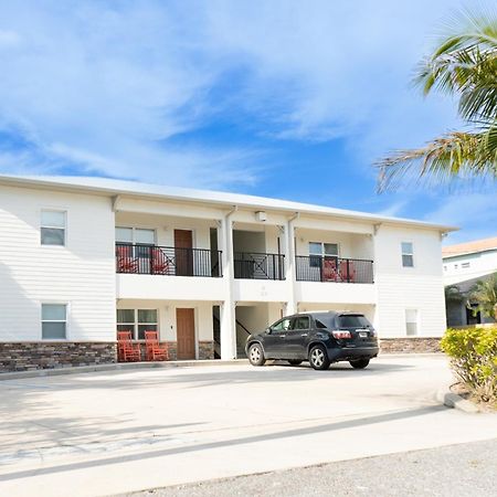 شاطئ كوكوا Sole Suite #1-2 Min To Beach-Patio & Courtyard المظهر الخارجي الصورة